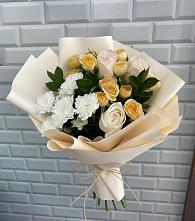 Букет цветов из:  Розы и Хризантемы в Краснотуранске