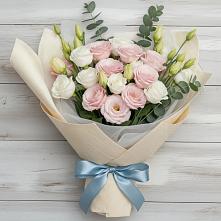 Букет цветов из:  Лизиантусы #REPLACE_PRED# Краснотуранске