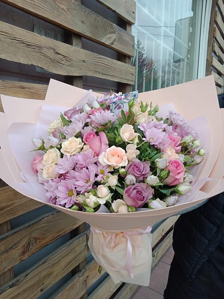 Букет цветов из: Розы и Хризантемы в Краснотуранске