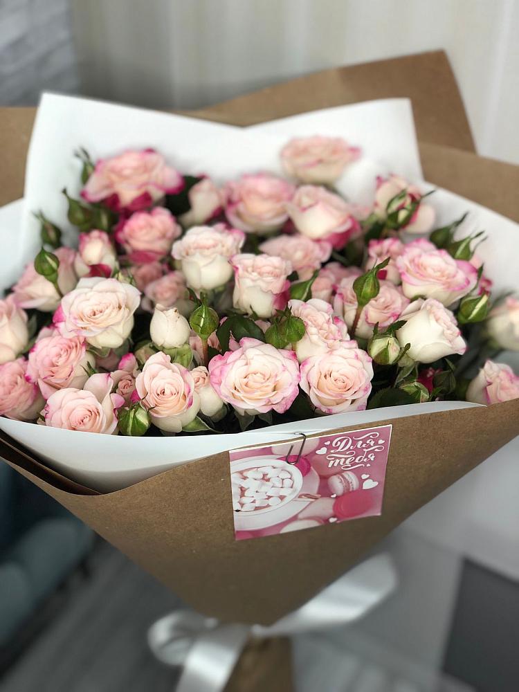 Букет цветов из: Розы в Краснотуранске