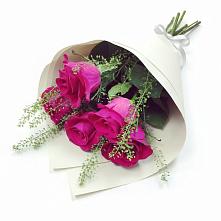 Букет цветов из:  Розы в Краснотуранске