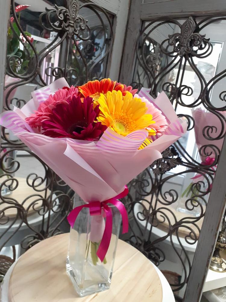 Букет цветов из: Герберы в Краснотуранске