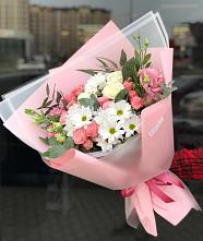 Букет цветов из:  Розы, Лизиантусы и Хризантемы в Краснотуранске