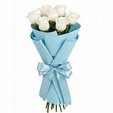 Букет 7 белых роз Проуд в Краснотуранске