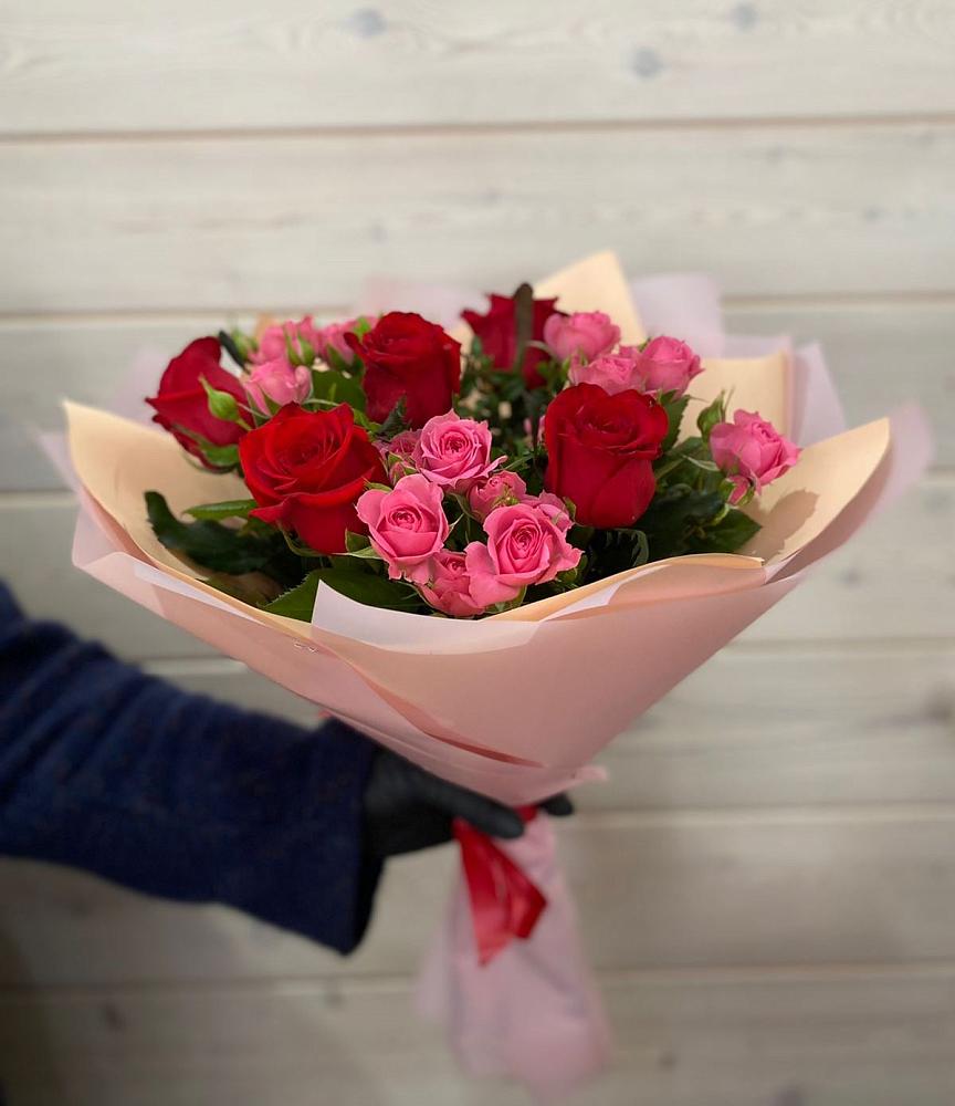 Букет цветов из: Розы в Краснотуранске