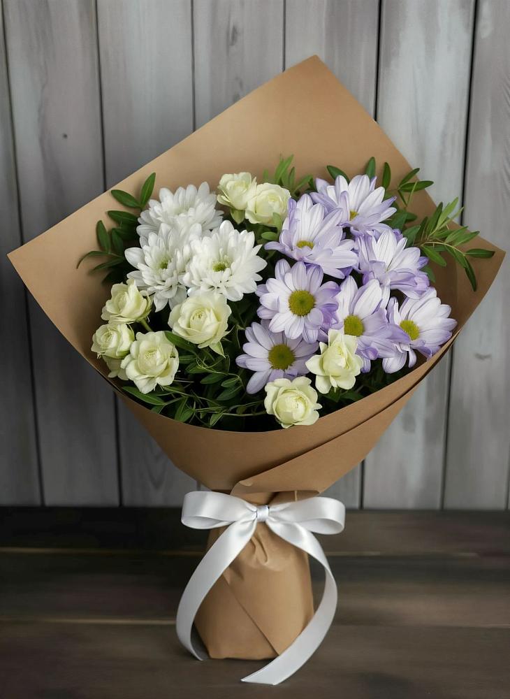 Букет цветов из: Хризантемы и Розы в Краснотуранске